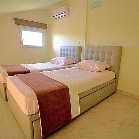 Sky Rays Luxury Apartments Nikiti  Exterior photo