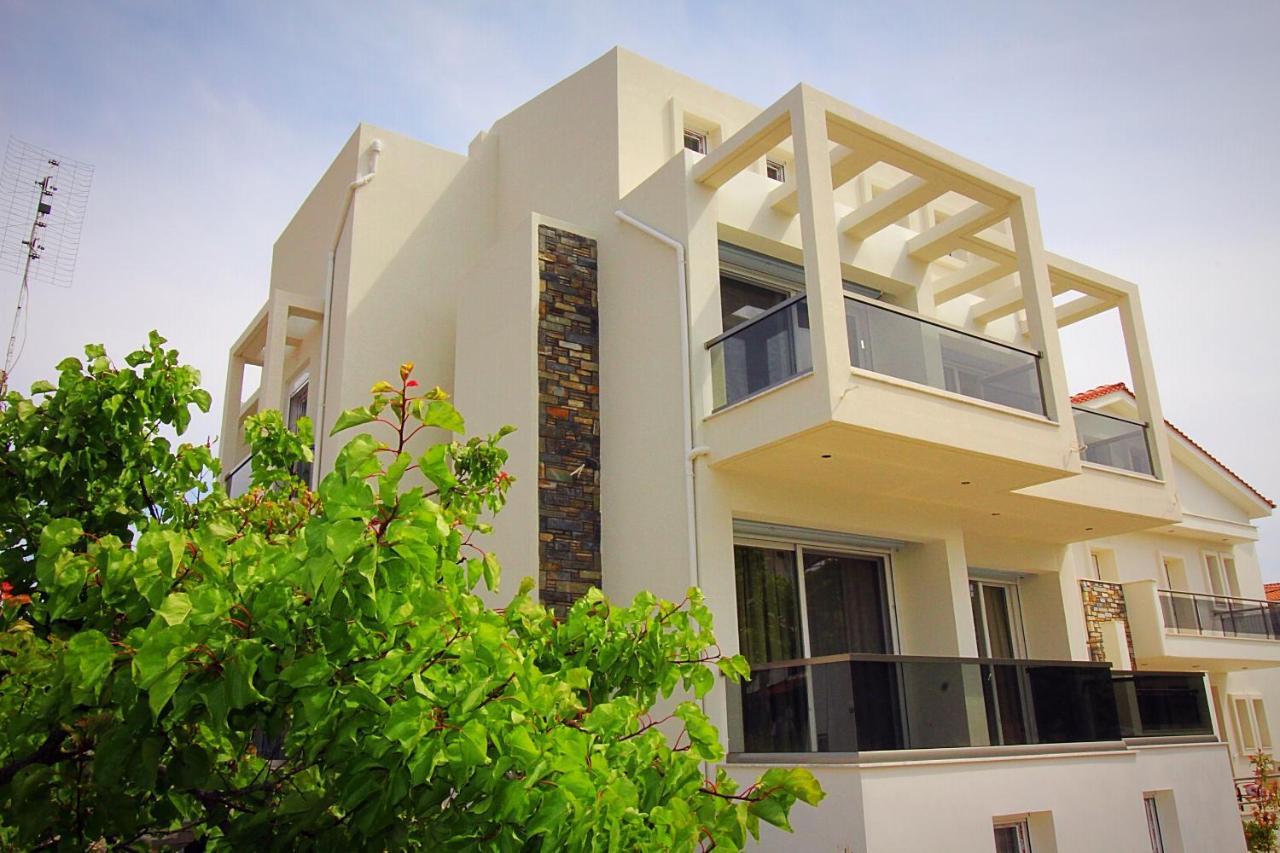 Sky Rays Luxury Apartments Nikiti  Exterior photo
