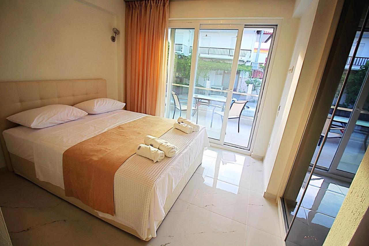 Sky Rays Luxury Apartments Nikiti  Exterior photo