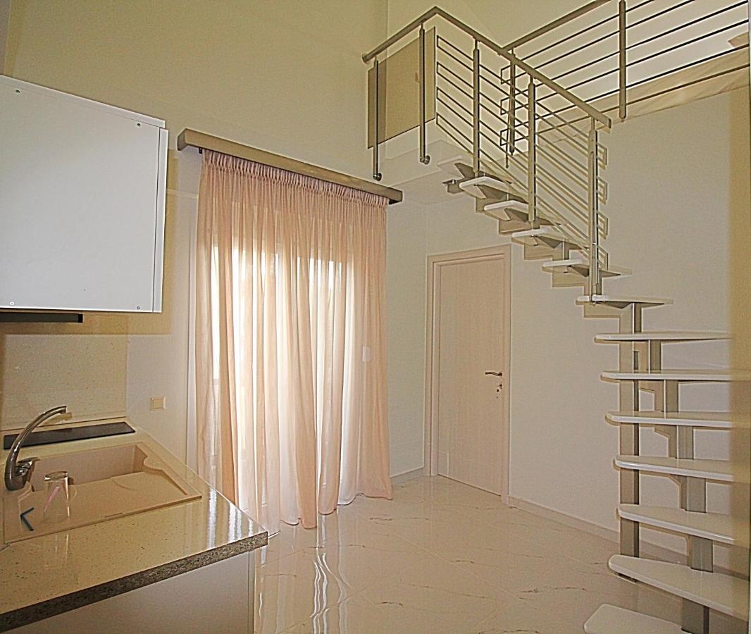 Sky Rays Luxury Apartments Nikiti  Exterior photo