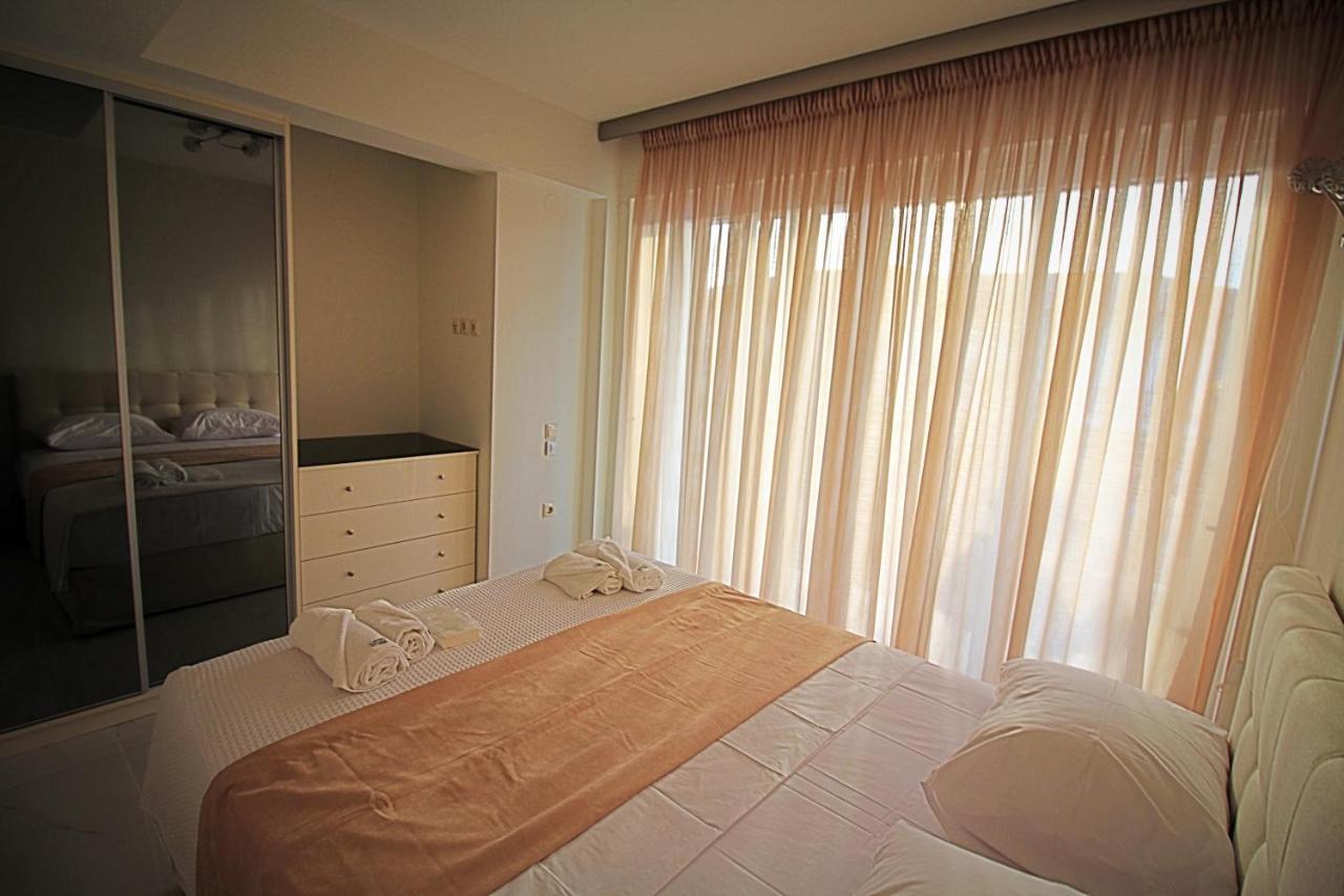 Sky Rays Luxury Apartments Nikiti  Exterior photo