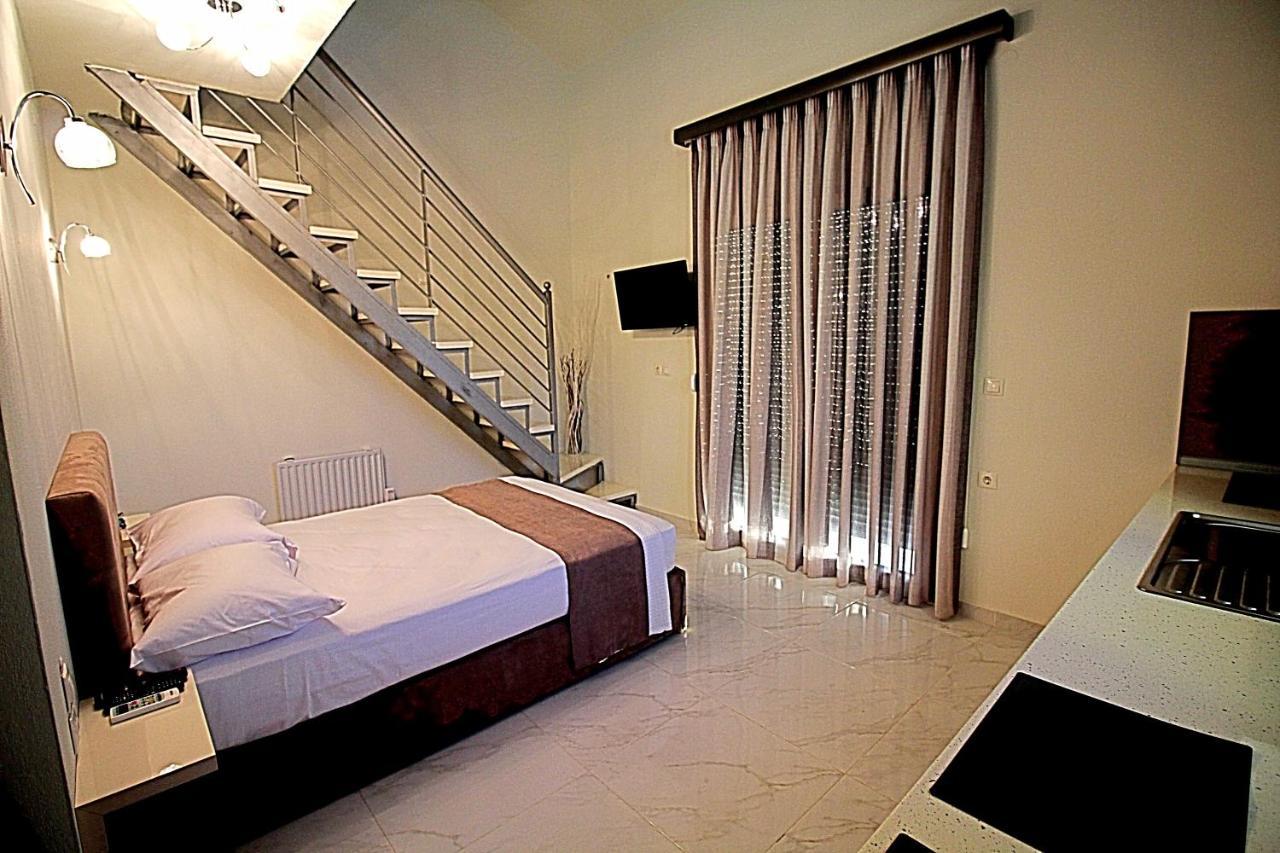 Sky Rays Luxury Apartments Nikiti  Exterior photo