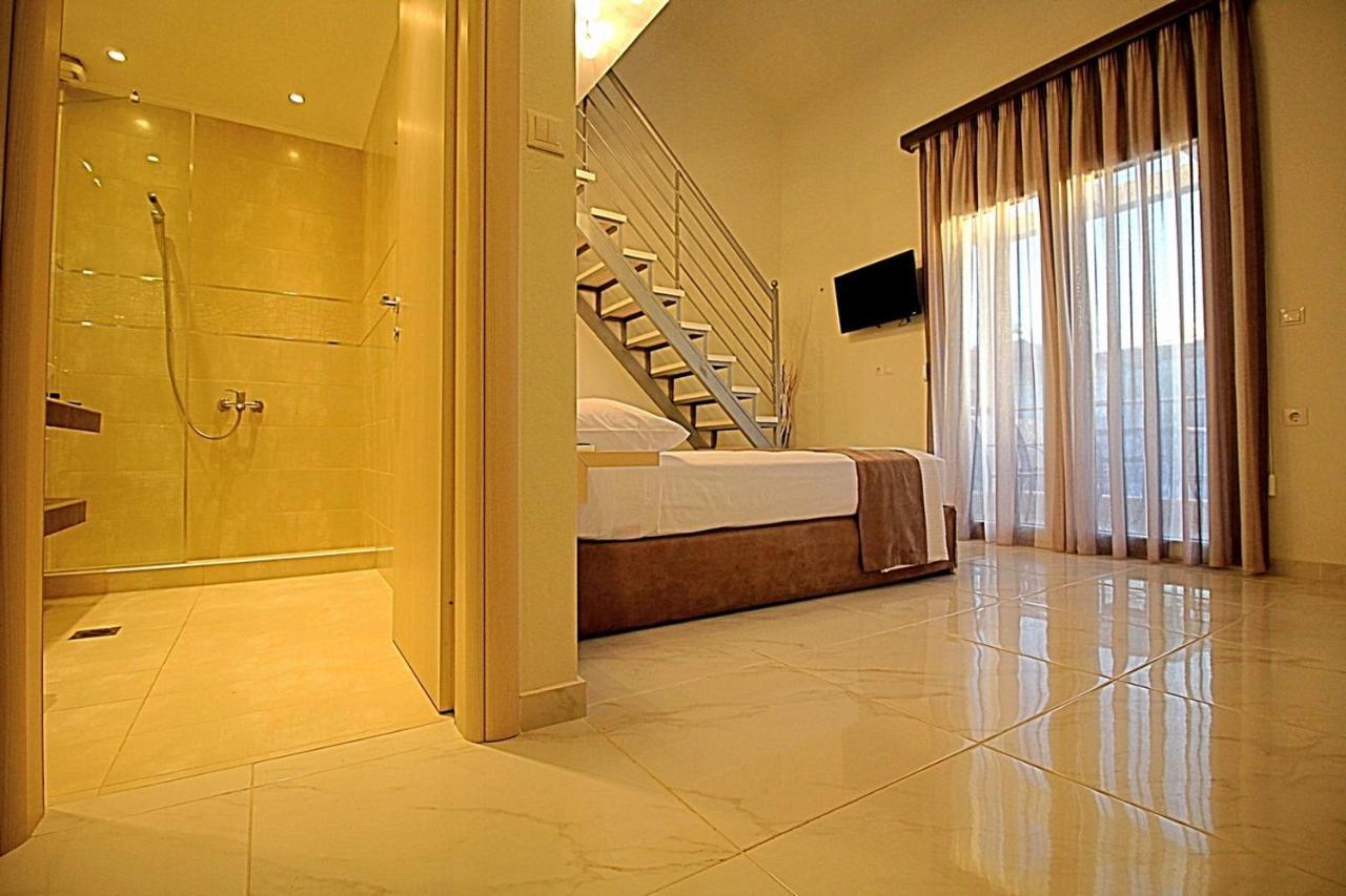 Sky Rays Luxury Apartments Nikiti  Exterior photo