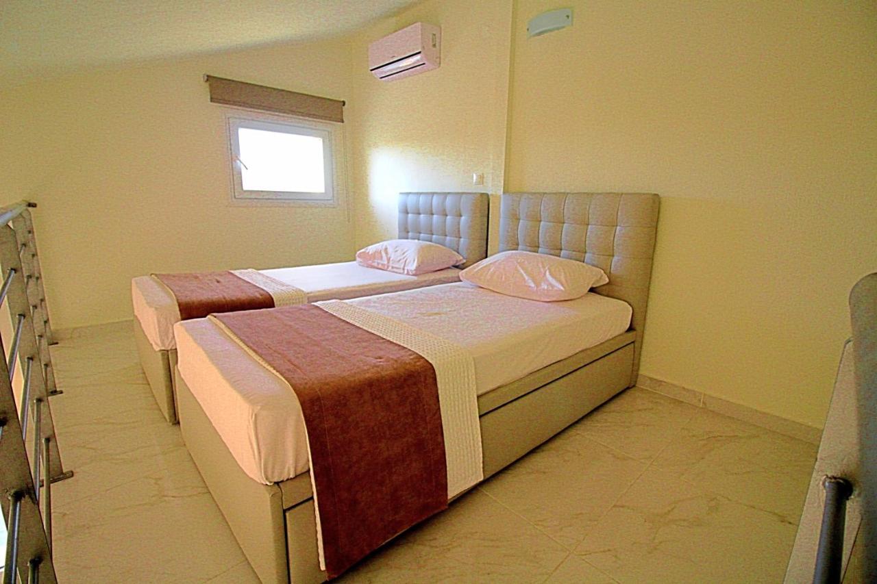Sky Rays Luxury Apartments Nikiti  Exterior photo